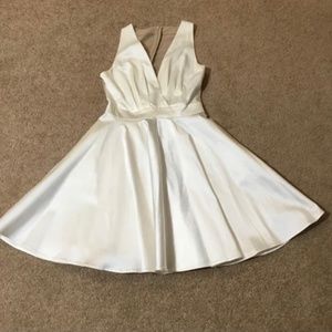 Never worn Marilyn Monroe Marciano Dress
